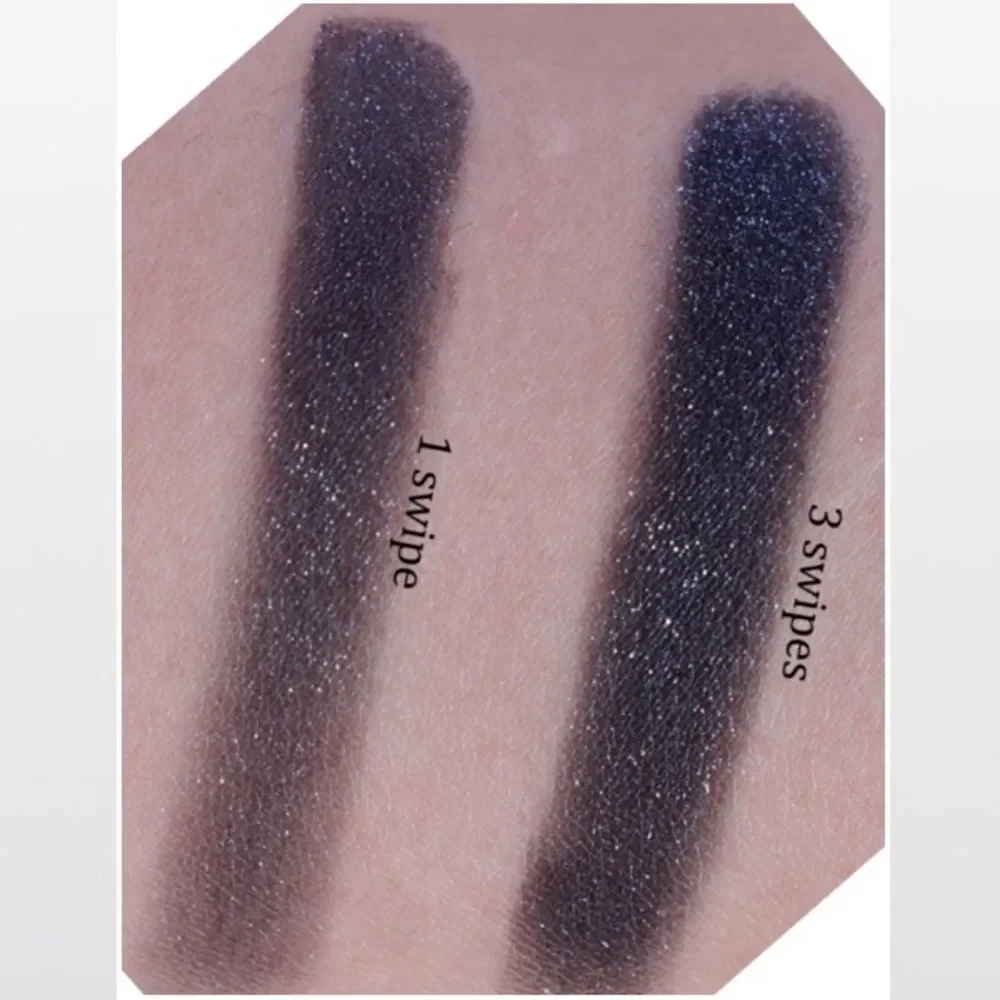 New Revlon Eyeshadow Womens Make Up Onyx Grey Pearl Eyes Cosmetic NWT